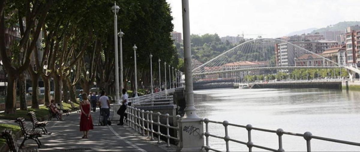 A 5 Minutos Andando Del Casco Viejo, Ayuntamiento, Plaza Circular Y Gran Via De Bilbao Y Proximo A Las 2 Lineas De Metro Eksteriør billede