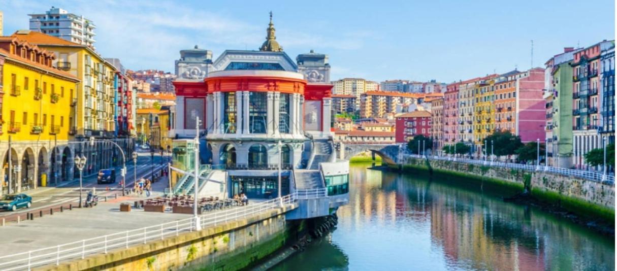 A 5 Minutos Andando Del Casco Viejo, Ayuntamiento, Plaza Circular Y Gran Via De Bilbao Y Proximo A Las 2 Lineas De Metro Eksteriør billede